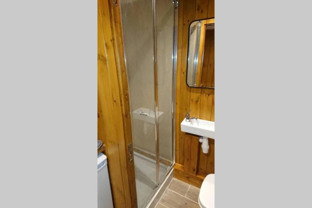 Malthouse Farm Cottage Carriage Dilhorne エクステリア 写真